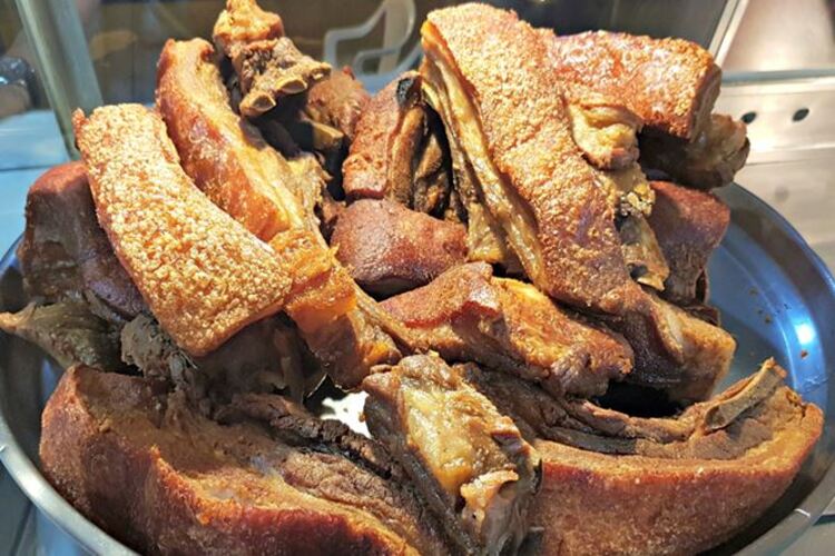 Los Chicharrones