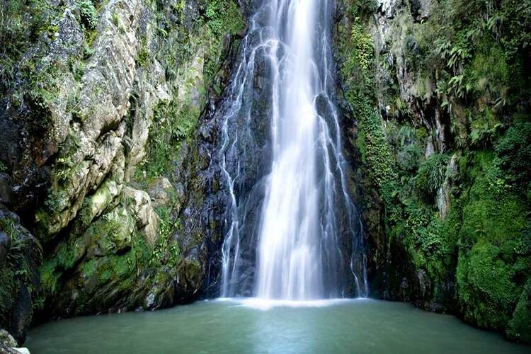 Salto De Aguas Blancas Constanza